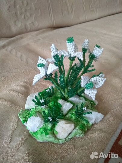 Цветы из бисера