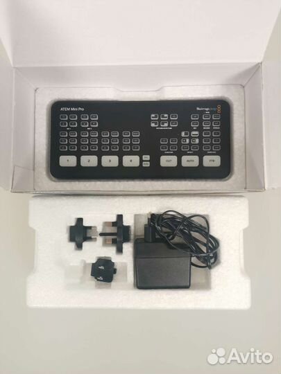 Видеомикшер atem mini PRO