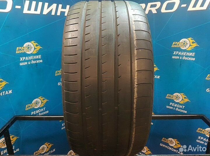 Yokohama Advan Sport V105 295/35 R21