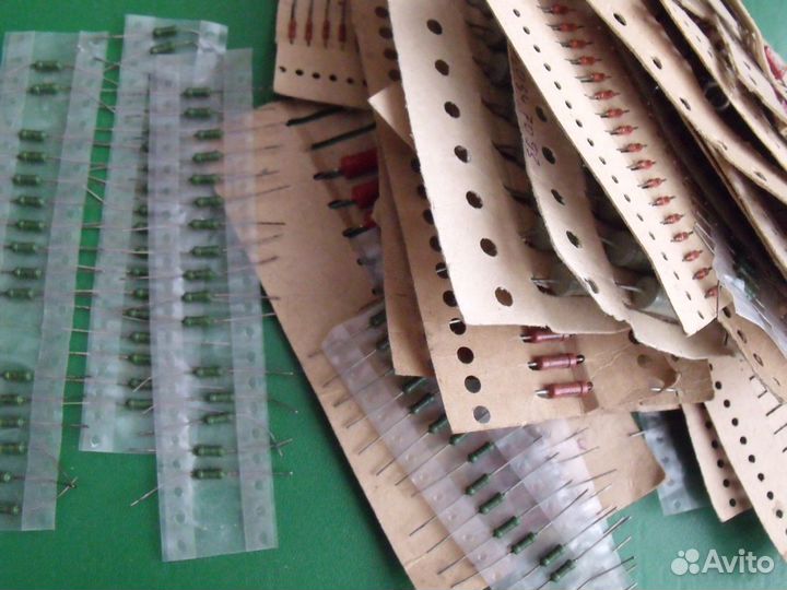 Продам радиодетали 438 шт