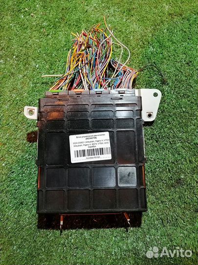 Блок управления двигателем MD360758 Mitsubishi Paj