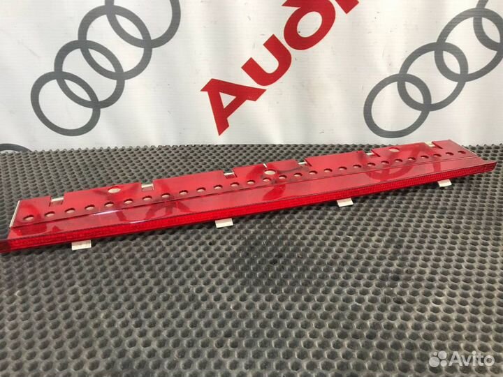 Audi a8 d3 дополнительный стоп сигнал