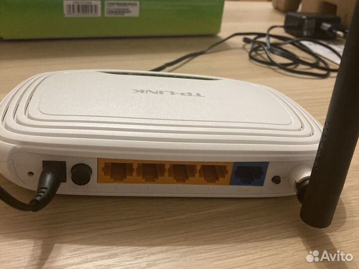 Wi-fi роутер TP-link TL-WR740N