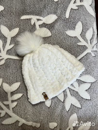 Шапка женская вязаная ручная работа