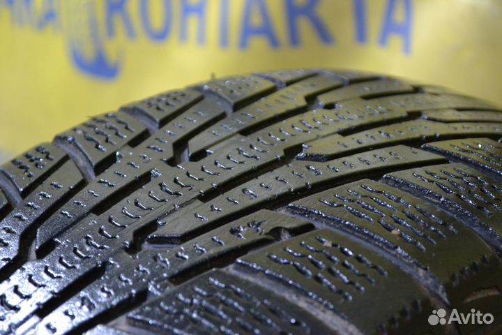 Nokian Tyres Hakkapeliitta R 215/65 R16