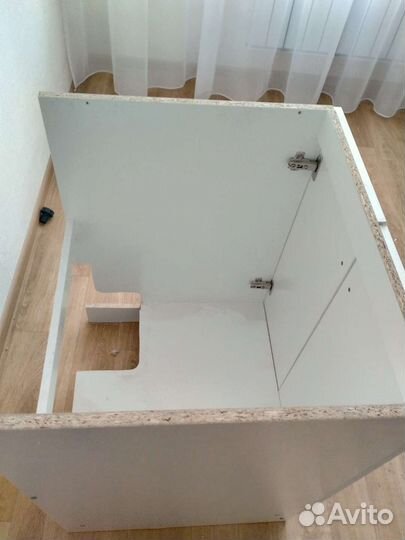 Тумба изпод мойки