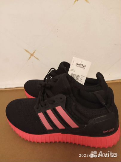 Кроссовки adidas