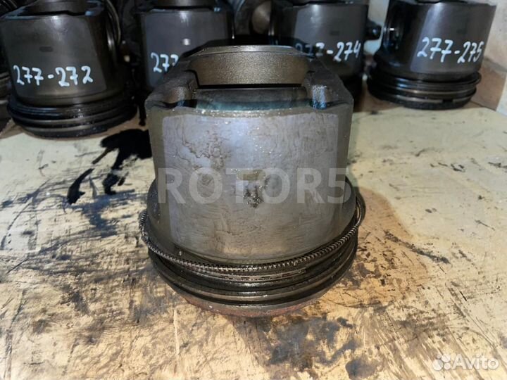 Поршень MAN TGX 2012 STU126011