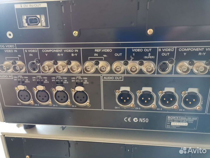 Видеомагнитофон dvcam Sony DSR-1800P. реквизит