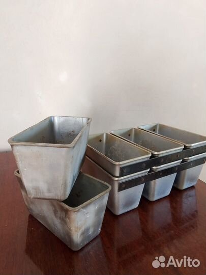 Печь и формы для выпечки