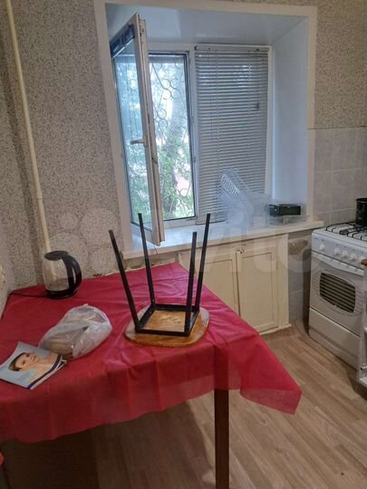3-к. квартира, 44 м², 2/4 эт.