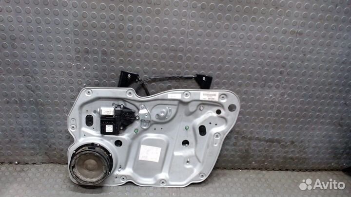 Стеклоподъемник электрический Volkswagen Touran, 2
