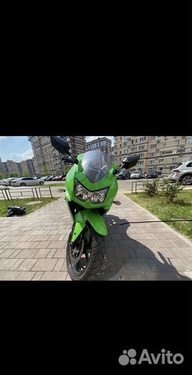 Kawasaki nlnja 250R