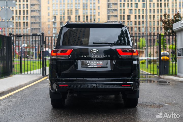 Toyota Land Cruiser 3.5 AT, 2023, 70 км