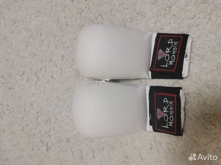 Боксерские перчатки, перчатки для тхэквондо