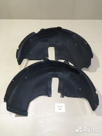 Подкрылок задний правый Audi Q5 8R