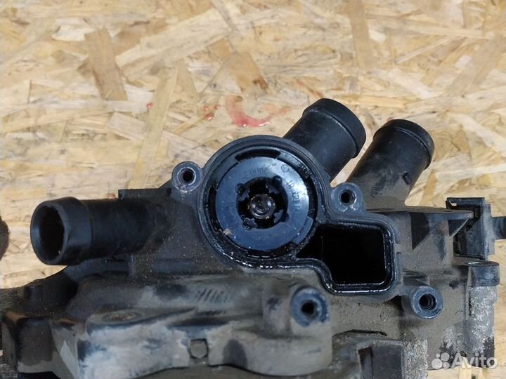 Корпус термостата Фольксваген Поло 1.6 110лс