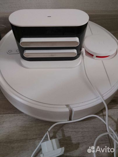 Робот пылесос xiaomi