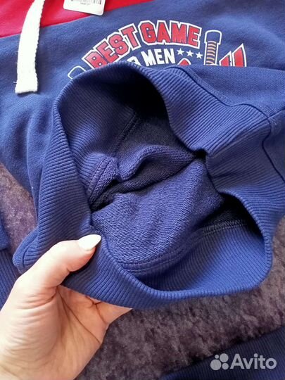 Новый костюм для мальчика 110размер