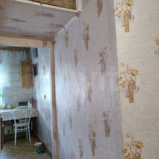 2-к. квартира, 43 м², 3/3 эт.