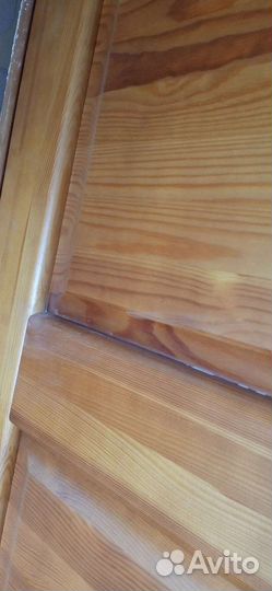 Дверь деревянная с коробкой