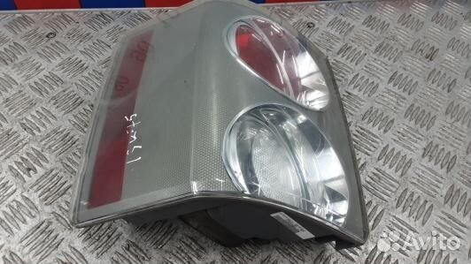Фонарь задний правый land rover range rover 3 (1SK
