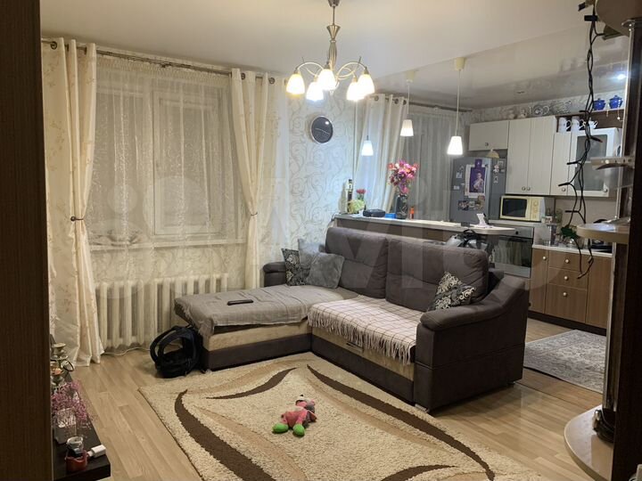 3-к. квартира, 68 м², 1/12 эт.