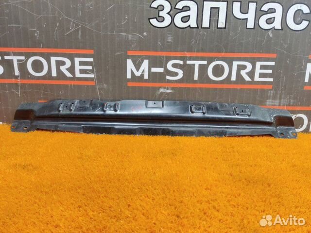 Крепление радиатора Audi Q7 4LB BHK 2009