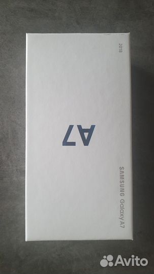 Samsung Galaxy A7 (2018), 4/64 ГБ