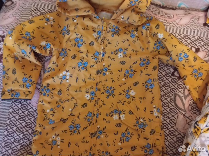 Ветровка для девочки