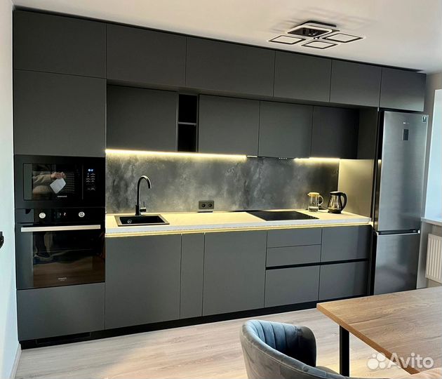 Кухонный гарнитур 