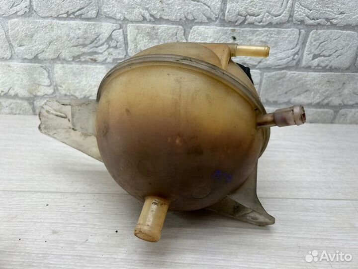 Бачок расширительный Ford Transit 8