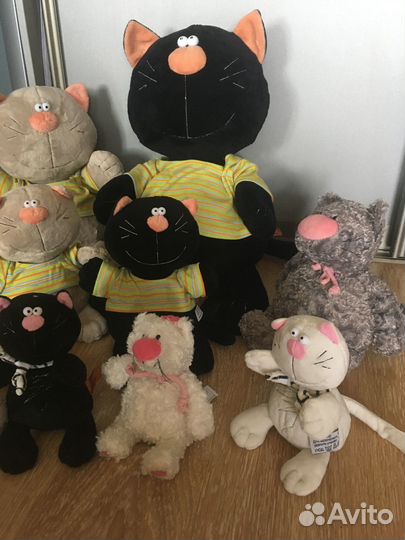 Мягкие игрушки коты