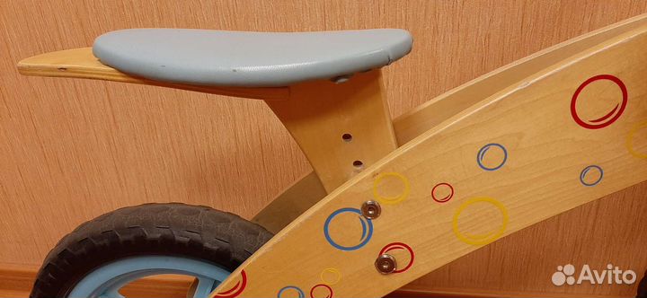 Беговел детский деревянный