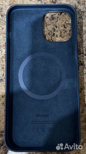 Защитные чехлы на iPhone XS Max и 12 Pro Max