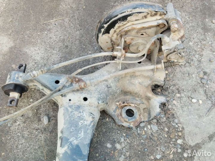 Задняя балка голая митсубиси кольт