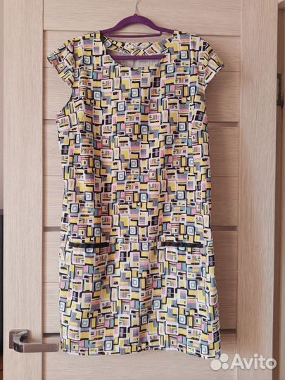 Платья женские 48-50