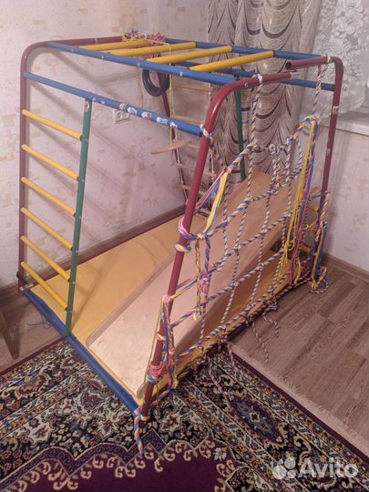 Детский спортивный комплекс