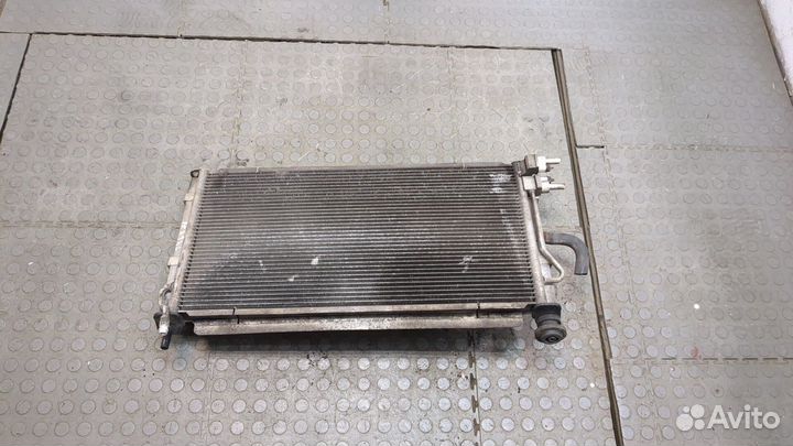 Радиатор охлаждения двигателя Ford Focus 1, 2003