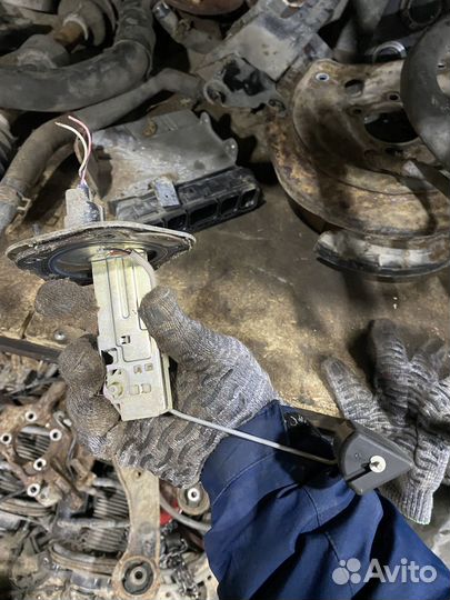 Датчик уровня топлива mitsubishi galant 9