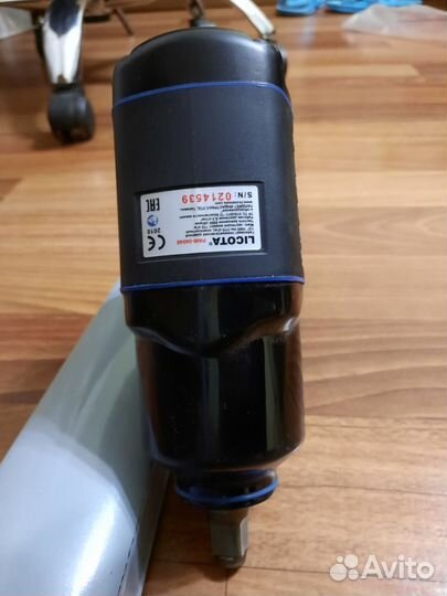 Гайковерт пневматический licota PAU-04048