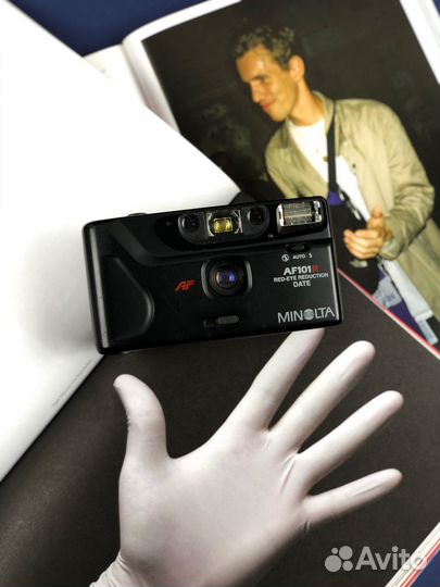 Пленочный фотоаппарат Minolta AF101R
