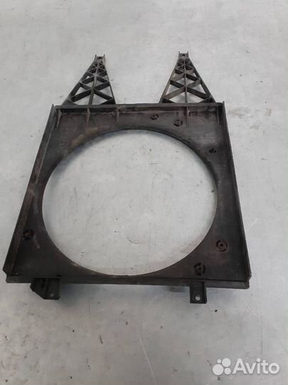 Диффузор вентилятора Skoda Roomster 2008 6Q012120