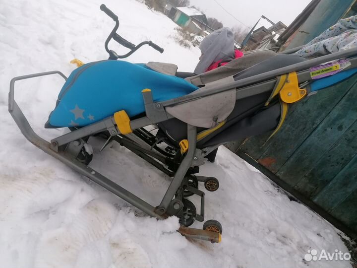 Детские санки на колесах