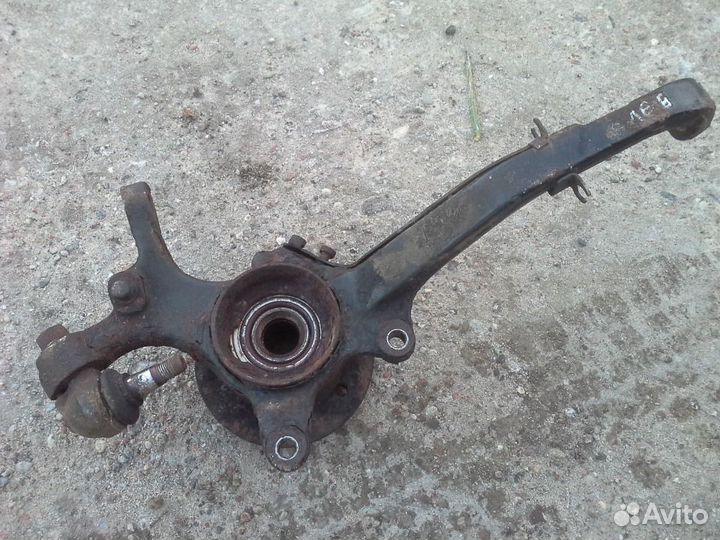 Кулак поворотный Mercedes W210 4 matic