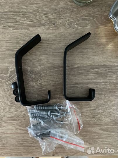 Крючки настенные для одежды