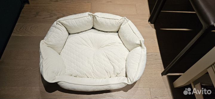 Лежанка для собак и кошек