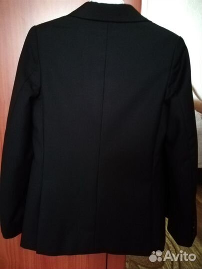 Костюм школьный