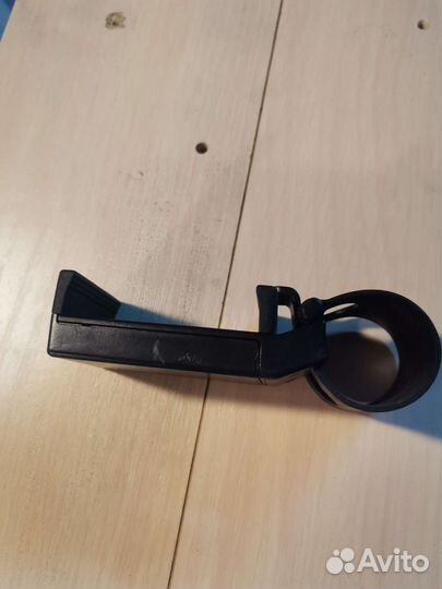 Подставка для телефона на руль авто