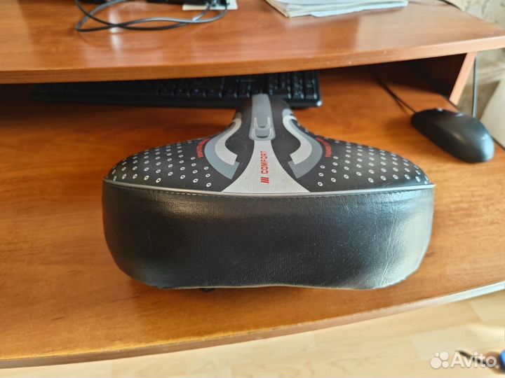 Велосипедное седло комфортное широкое